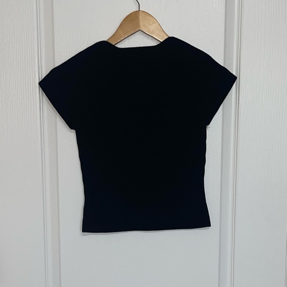 BABATON Aritzia Sculpt Knit Prado Top Cropped Knit Shortsleeve Sweetheart Top M - Picture 7 of 11